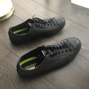 Men’s Converse Chucks